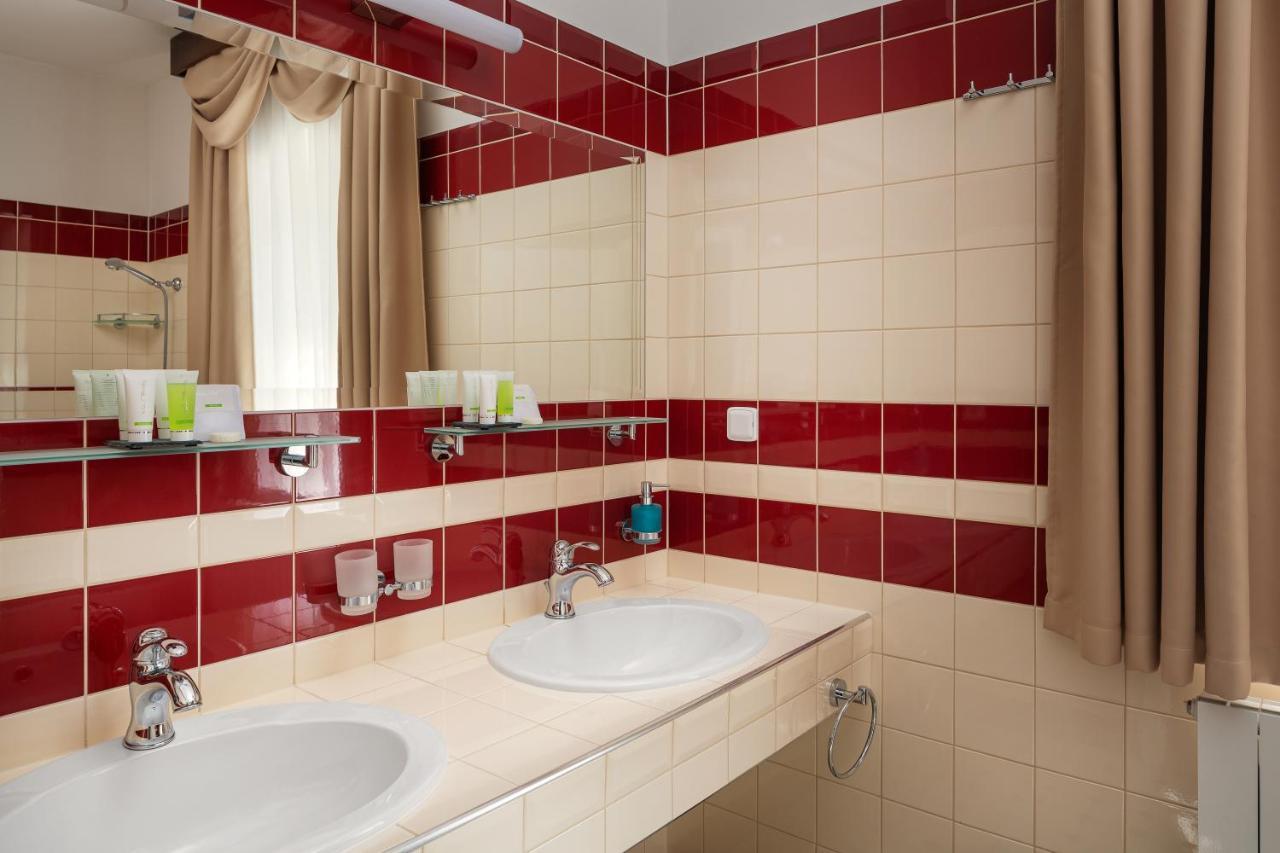 Skalni Mlyn Hotel Adršpach